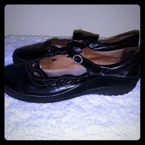 Naot Mary Jane Kirei Black